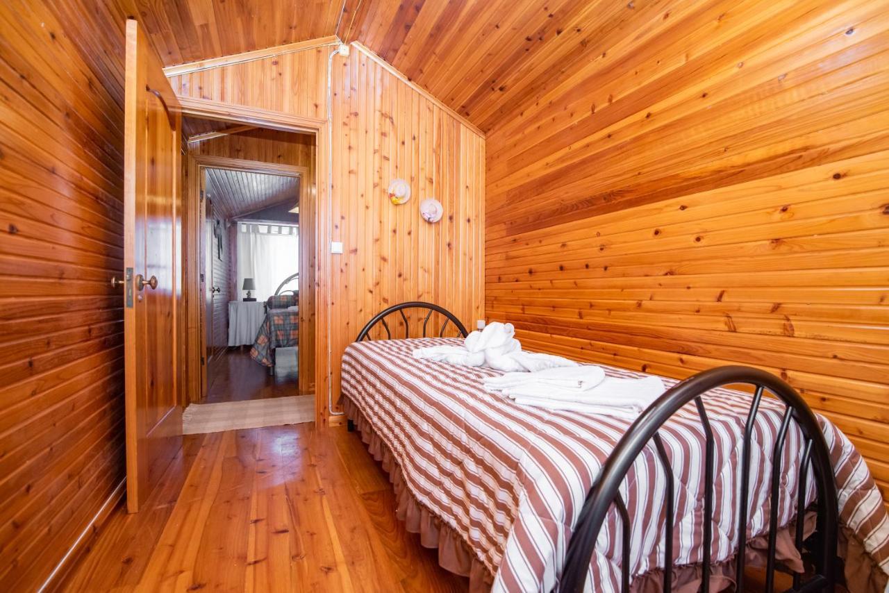 Casa Inti / Inti House Furnas Alojamento de Acomodação e Pequeno-almoço