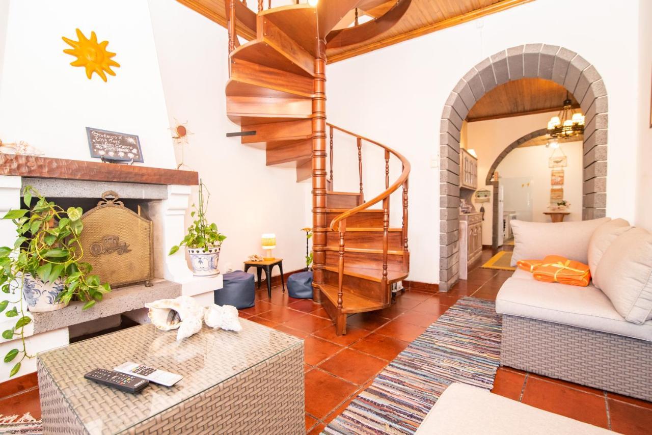 Casa Inti / Inti House Furnas Alojamento de Acomodação e Pequeno-almoço *
